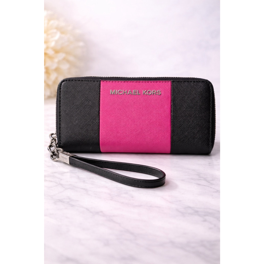 Michael Kors Jet Set Travel Wristlet Wallet Black Pink Saffiano Zip Around